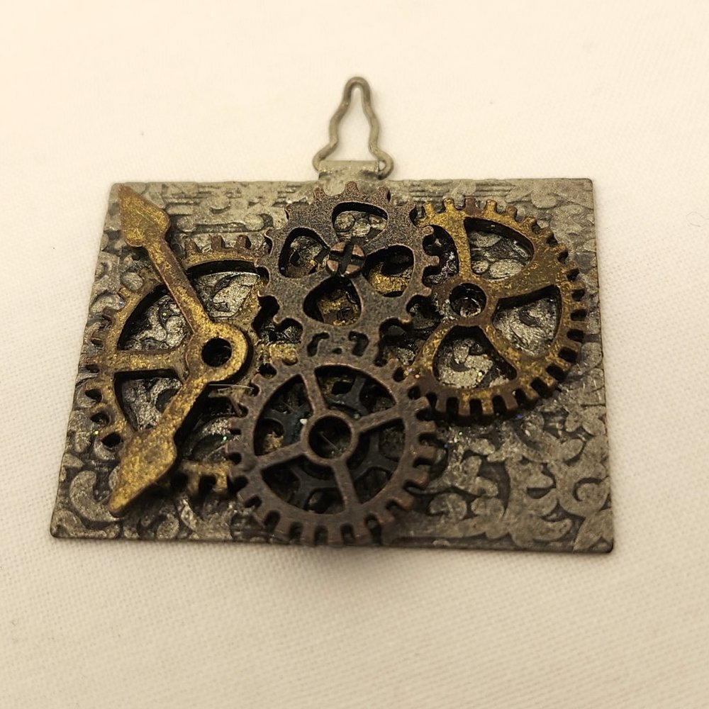 SteamPunk Pendant